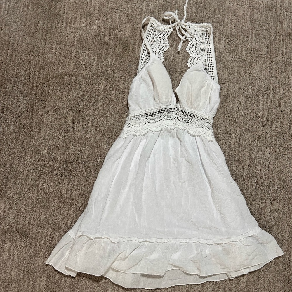 Summer dress. With lace back straps & open back. Padded front.